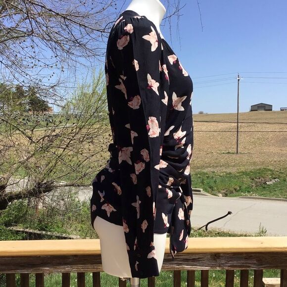 ba&sh Koxie Floral Print Long Sleeve V-Neck Wrap Top Black New Size Large (8) - Picture 6 of 8